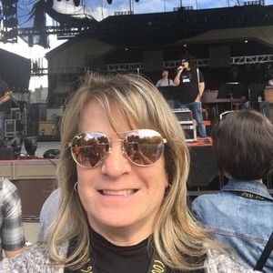 Meet your Posher, Christine